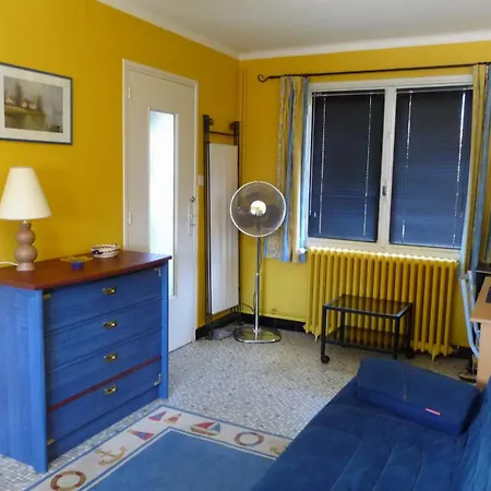 Marcelliere - Maison Familiale 2 Etoiles Jardin - Ideal Holiday home La Pironniere